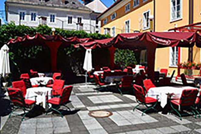 Das Ist Walter Ljubljana Šmartinska